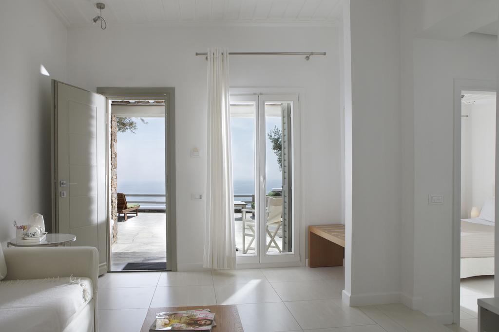 Selana Suites Chrisopigi  Exterior photo